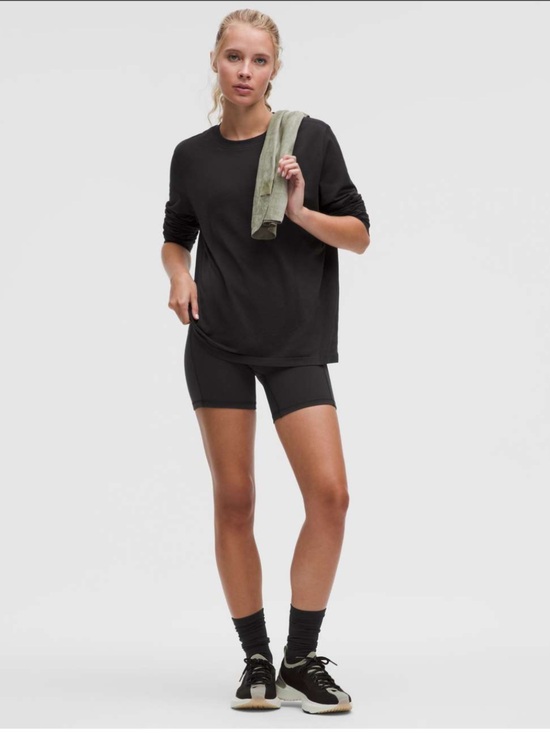 Tops - Lululemon Swiftly Relaxed Long-Sleeve Shirt Top Updated Fit Black size 6 gym run